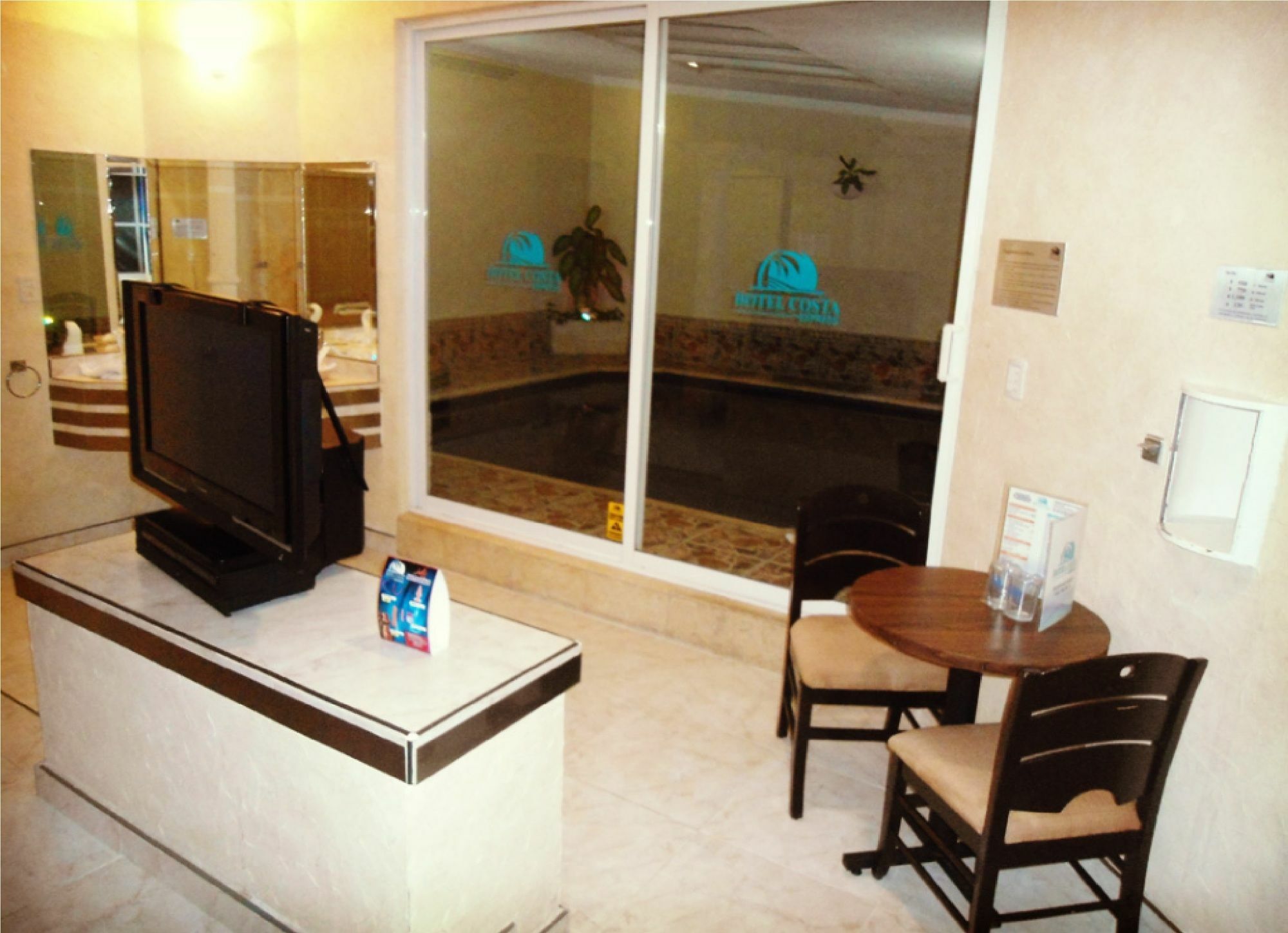 Motel Costa Cancun Exterior photo